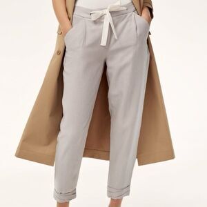 Aritzia Wilfred Allant Cropped Linen Pant in Ashen Grey Size 00
